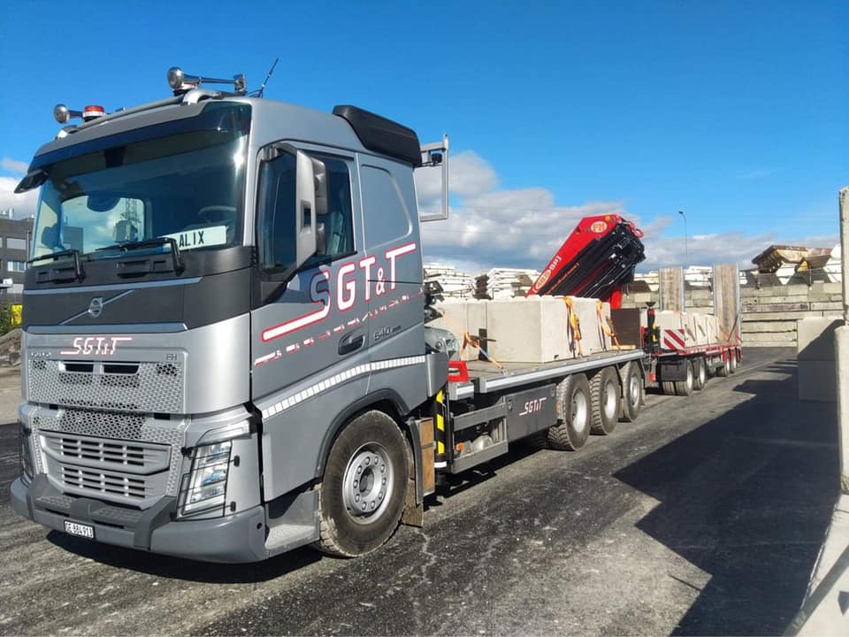 Camion Grue 19t : La Puissance et la Précision au Service de Vos Projets